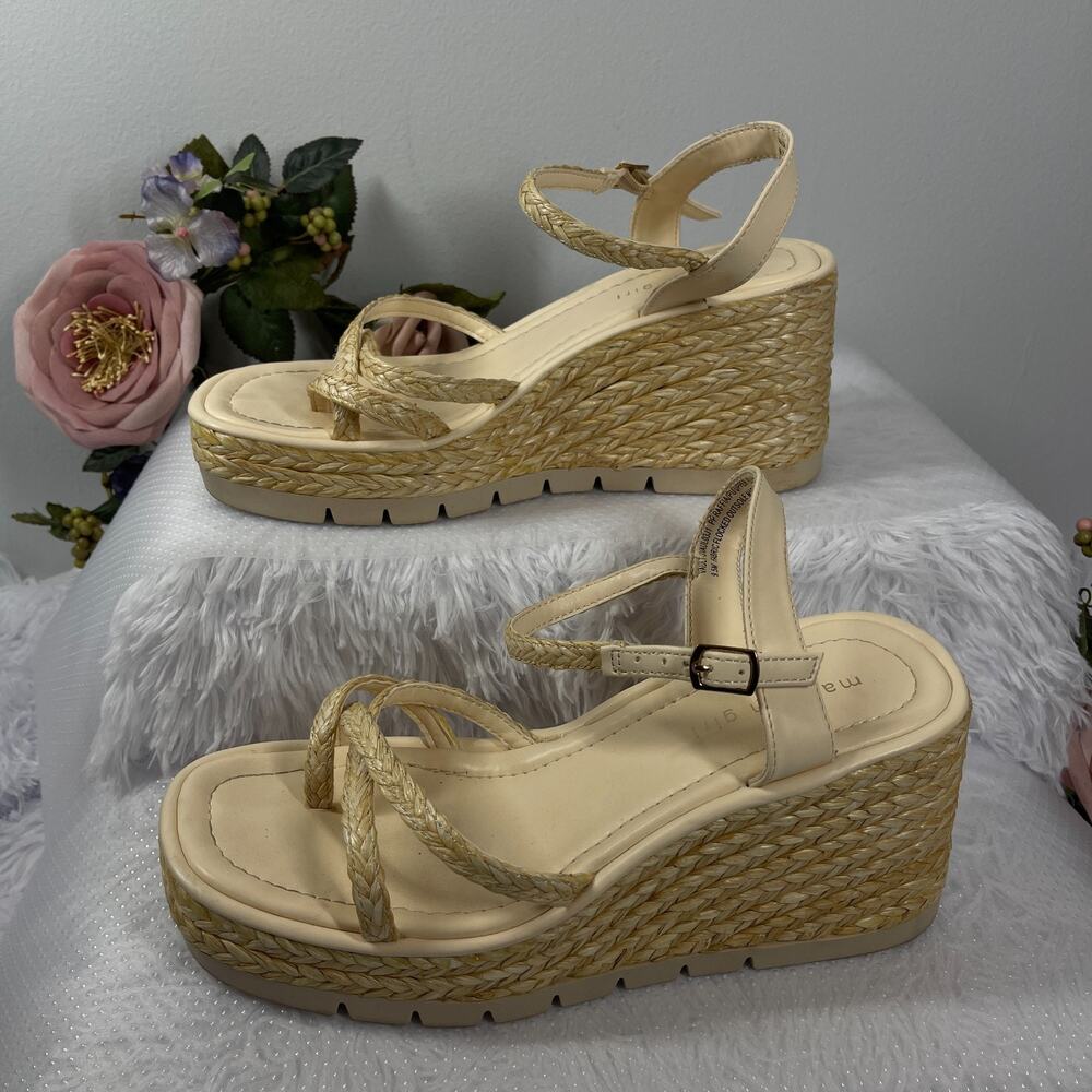 Madden Girl Wedge Sandal Women's Y2K 9.5M Yellow Leather Coastal Grandmother
